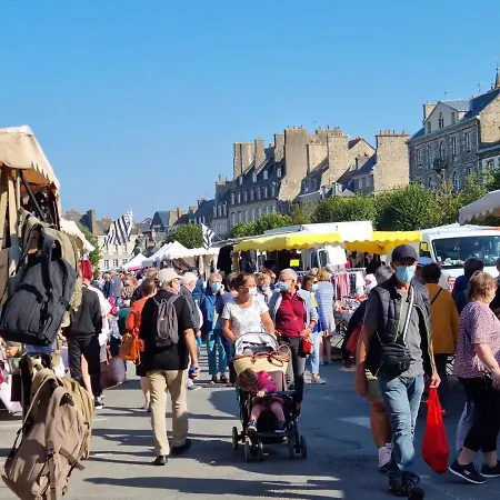Apartment Ker Brunat Centre Historique Idealement Situe Cosy Calme Grand Dinan